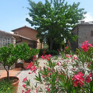 Casa rural Fullino Nero Rta - Residenza Turistico Alberghiera, Siena